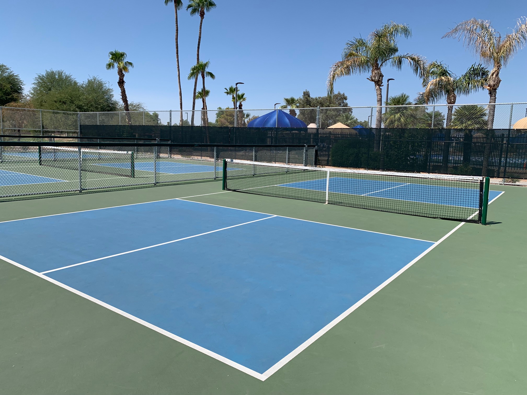 Arrowhead Park Pickleball courts